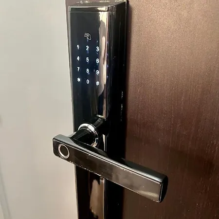 Downtown Victoria By Citybookings 布加勒斯特