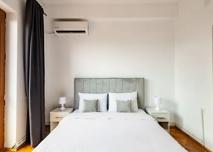 Downtown Victoria By Citybookings Apartamento