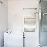 Apartment Downtown Victoria By Citybookings