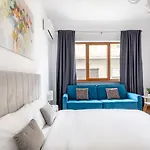 Downtown Victoria By Citybookings * Bucharest