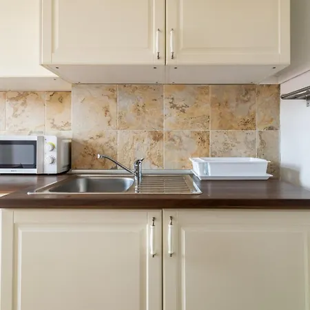 Apartment Downtown Victoria By Citybookings Bucharest