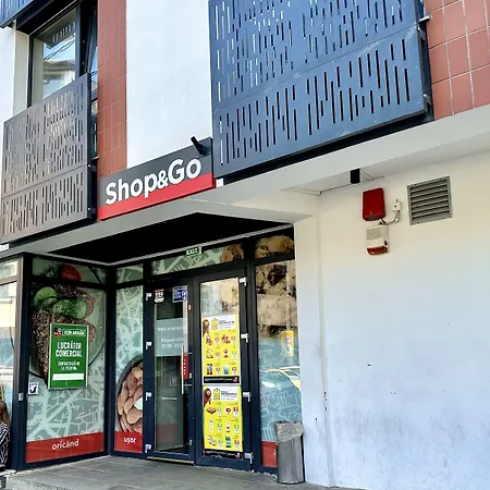 Downtown Victoria By Citybookings Appartamento *