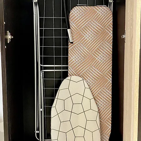 Downtown Victoria By Citybookings Apartment