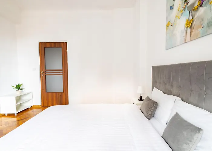 Apartament Downtown Victoria By Citybookings