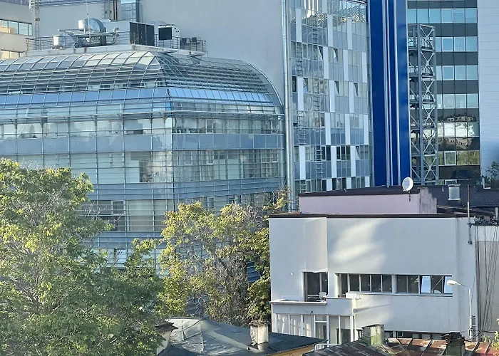 Downtown Victoria By Citybookings Bukarest