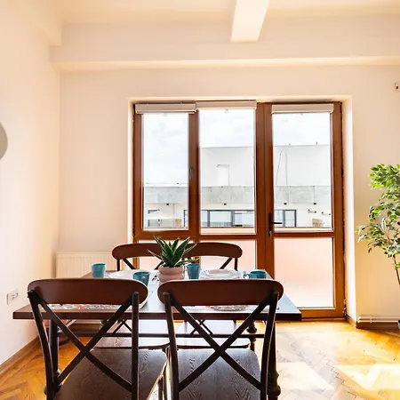 Apartament Downtown Victoria By Citybookings