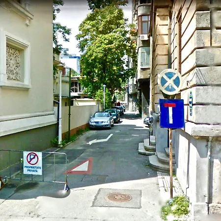 Downtown Victoria By Citybookings * Bucureşti